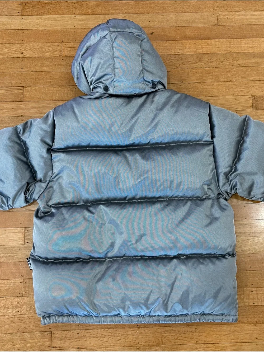 Vtg Bear USA Silver Satin Puffer Jacket (M) - Picture 2 of 10